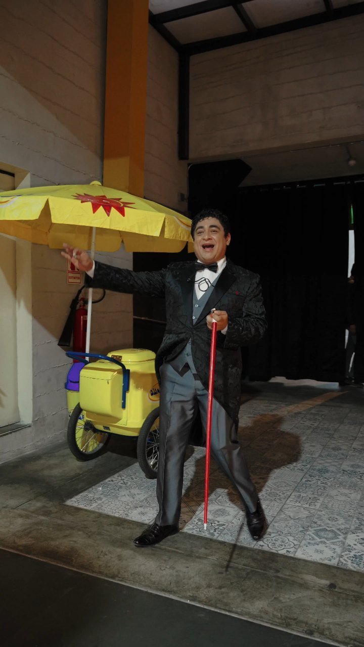 El Mago Vinker en un evento nocturno para adultos